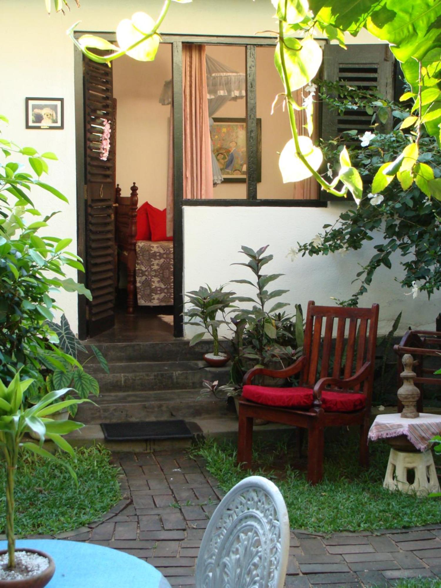The Icebear Guesthouse Negombo Værelse billede