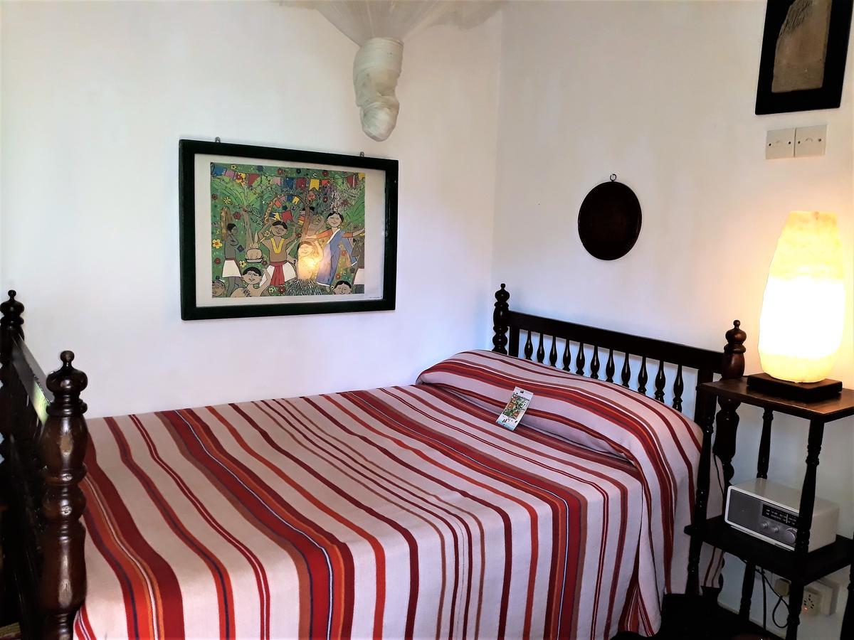 The Icebear Guesthouse Negombo Eksteriør billede
