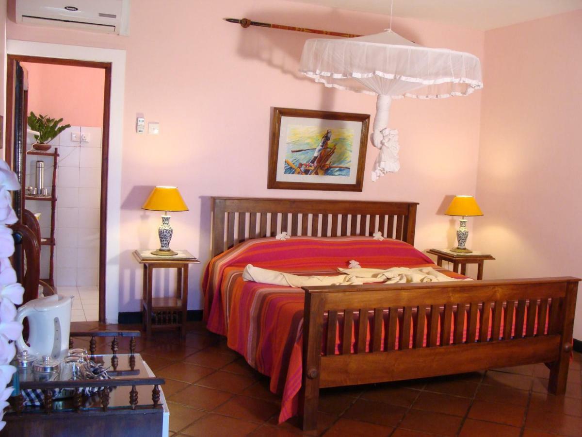 The Icebear Guesthouse Negombo Eksteriør billede